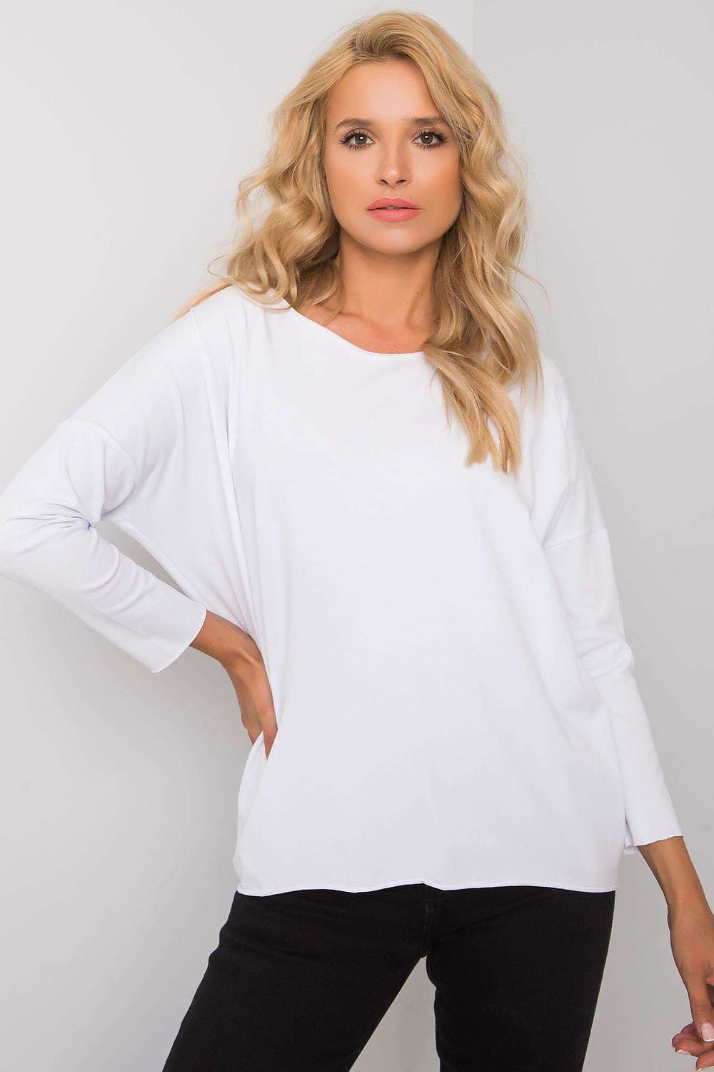 Blouse model 160842